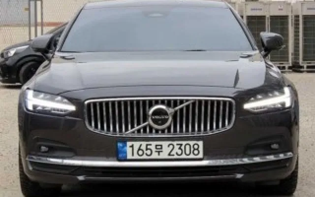 수원중고수입자동차 S90 B6 AWD 얼티메이트 브라이트 매물 사진 11 - 2023/05 86,241km